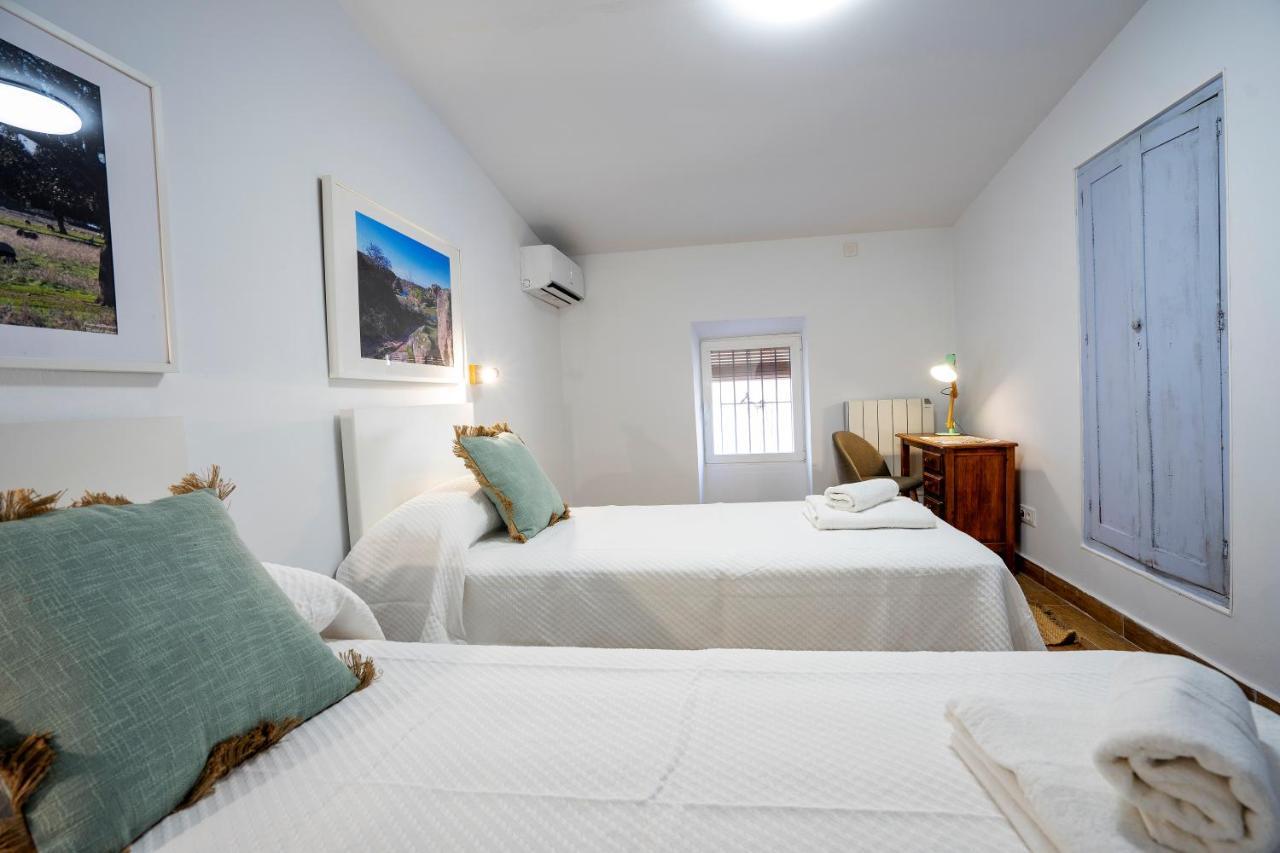 Apartamento Berrocala Cáceres Exterior foto