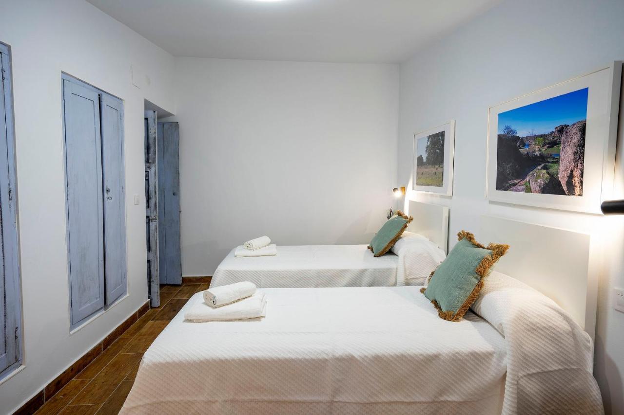 Apartamento Berrocala Cáceres Exterior foto